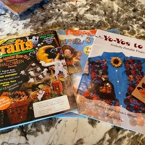 3 craft books 1 craft magazine, McCall, creative & Yo-Yos to go